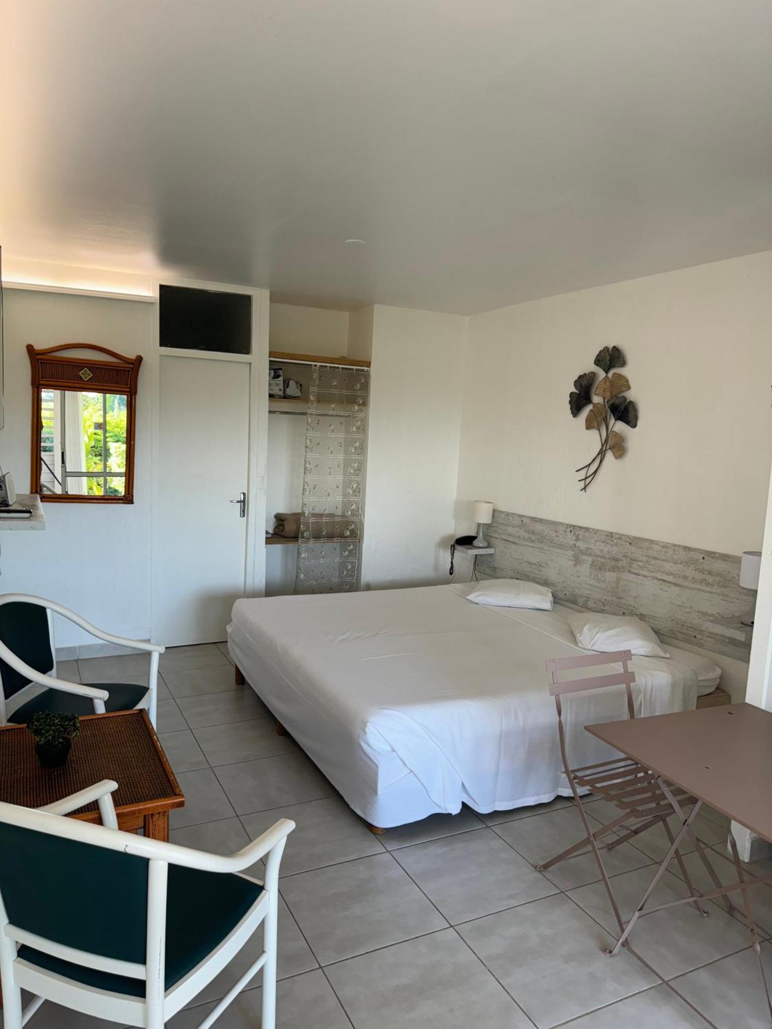 Appartement A La Marina Residence Hotel Village Soleil Le Gosier Le Gosier  Exteriör bild